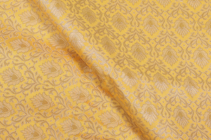 Tela Brocada con Diseño Floral, Material Poliéster con Acabado Suave para Vestidos Étnicos y Decoración de Interiores - Product Image 4