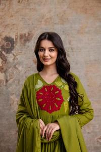 Elegant Mehendi Green Mul Cotton Anarkali <b>Kurta</b> Pant Dupatta Set with Red Floral Applique for <b>Women</b> Ethnic Occasion Wear - Product Image 3