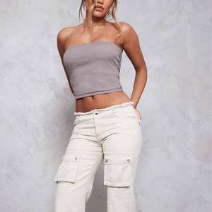 Nuevo Top Deportivo Corto sin Espalda para Mujer, Sujetador Deportivo sin Costuras para Gimnasio, Yoga, Ropa Deportiva Sexy - Product Image 5