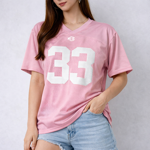 เสื้อฟุตบอลอเมริกันตาข่ายสำหรับผู้หญิงขายดีที่สุด ราคาถูก สั่งทำได้ตามแบบ ระบายอากาศได้ดี ผลิตจากโพลีเอสเตอร์ รับผลิตจำนวนมาก OEM สหรัฐอเมริกา - Product Image 1