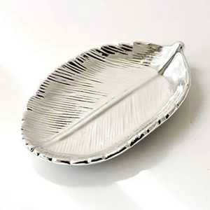 Silver Oval Leaf Metal Serving Tray Glossy Aluminum Platter Premium Food Warmers and Casseroles Jewelry Trinket Key Holder Dish - Product Image 6