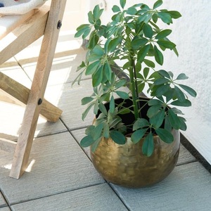 Pot de fleurs moderne en laiton martelé, durable et écologique, personnalisé, ILAHI's ICOMP-13378, 1 kg, non revêtu, pour usage domestique - Product Image 2