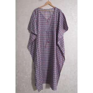 Vestido Kaftan Hecho a Mano 100% Algodón con Estampado Floral, Estilo Bohemio Indio, Maxi Casual, Ropa de Salón Ecológica, Atuendo de Verano - Product Image 3