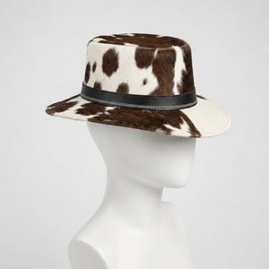 Sombrero de Vaquero de Piel Sintética con Bordado 3D Personalizado, Diseño de Vaca, Estilo Europeo Americano, Unisex, para Adultos, para las Cuatro Estaciones, para Fiestas al Aire Libre - Product Image 4