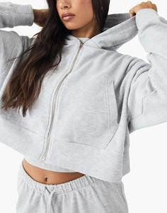 ชุดฤดูร้อนผ้าฝ้ายสำหรับผู้หญิง เสื้อยืดและกางเกงขาสั้น ชุดสองชิ้น กางเกงขาสั้นทรง Biker ชุดกางเกงขาสั้นแบบเรียบสำหรับผู้หญิง กางเกงขาสั้นแบบสั่งทำสำหรับผู้หญิง - Product Image 4