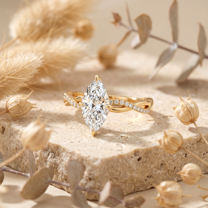 แหวนหมั้นเพชรโมอิสซาไนต์ทรงมาร์คีส์ 2.50 กะรัต ทอง 14K แบบสั่งทำพิเศษ พร้อมวงแหวนแบบพันเกลียวประดับเพชร - Product Image 2