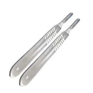 Cuchillas Quirúrgicas de Precisión y Mango de Bisturí Estéril Surgi para Procedimientos Médicos, Acero Inoxidable de Alta Calidad, Desechables - Product Image 4
