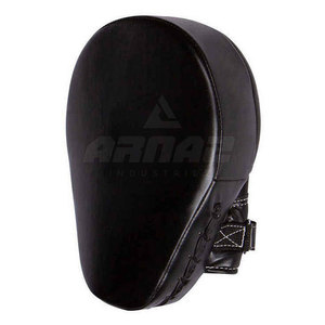 Lightweight Curved <b>Focus</b> <b>Pad</b> Featuring Comfortable Hand Support And Durable <b>Focus</b> <b>Pad</b> For Fitness Training - Product Image 2