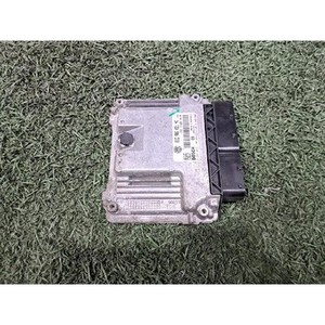 Para ECUs y Módulos de Computadora Usados 03G906021NK para B6/Variant B6 en Excelente Estado - Product Image 2