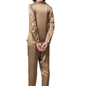 Nouvel ensemble de pyjama en soie pour femme, col rabattu long, deux pièces, en soie, en vente en ligne - Product Image 3