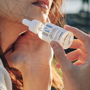 Aberede Nia 10 Gluta Blemish Ampoule Niacinamide 10 Glutathione non comédogène éclaircissant soin ciblé hydratant revitalisant - Product Image 3
