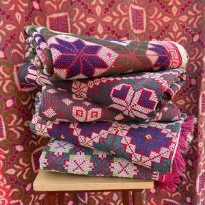 Bhawana Handicrafts Modern Eco-Friendly Hand Embroidered Carpet Design <b>Quilt</b> <b>Throw</b> 150x225 cm Cotton Blanket Geometric - Product Image 1