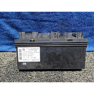 ECU และโมดูลคอมพิวเตอร์มือสองสำหรับรถยนต์ซีรีส์ 5 รุ่น 6135917606901 - Product Image 1