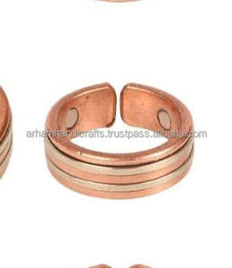 Pulsera de cobre vikingo retro hecha a mano, pulsera magnética ajustable de cobre puro para hombre con anillo magnético de cobre de LUXURY CRAFTS - Product Image 3