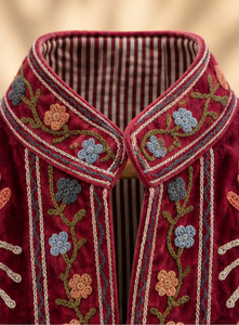 Veste en velours Heritage bordeaux, broderie botanique, col large, motifs de vigne d'olivier, faite à la main, style Jaipuri, réversible, séchage rapide - Product Image 5