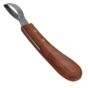 Cuchillo para Pezuñas GREEN SWIFT INDUSTRIES GS 60 con Mango Curvo de Madera, Herramienta Profesional para Herradores, Cuidado Veterinario y Recorte de Caballos - Product Image 1
