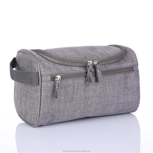 Sacs et étuis à maquillage en cuir OEM ODM, fermeture éclair tendance, écologiques, avec poignée souple, grande capacité, pour les voyages et l'usage quotidien - Product Image 4