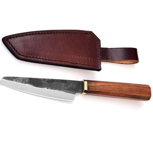 Couteaux de cuisine Damas haut de gamme avec manche ergonomique en bois, lame en acier à motifs et étui en cuir pour la cuisine professionnelle - Product Image 1