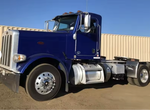 Camion tracteur Peterbilt 389 T/A Sleeper de haute performance 2015 prêt à être expédié - Product Image 3