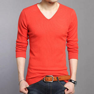 Camiseta de Hombre con Cuello en V, Ajustada, de Punto, 100% Algodón, Ecológica, Antiarrugas, de Larga Duración, Moderna y Elegante para Uso Diario - Product Image 1