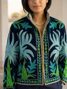 Veste brodée Suzani bleu marine pour femme, manteau bohème de luxe fait main, vêtement ethnique de créateur, blazer chic, cadeau pour elle - Product Image 6