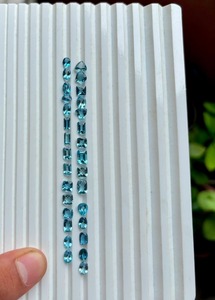 Pierres précieuses naturelles en vrac de 14,3 carats, taille poire, couleur bleue, taille libre pour la fabrication de bijoux, 30 pièces, Mehrajudin Gems MG-NU991 - Product Image 6