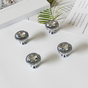Tiradores de Muebles Redondos de Aleación de Zinc con Cristal de Lujo, Acabado Cromado Brillante, para Gabinetes de Cocina y Baño - Product Image 1
