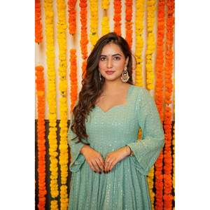 CONJUNTO TRAJE BORDADO ASHLEY SKY COLOR GEORGETTE NOCHE - Product Image 2