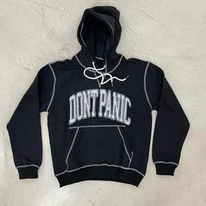 Sudadera con Capucha de Alta Calidad con Logotipo Personalizado, 100% Algodón, Tejido de Punto, Estilo Urbano, Corte Cuadrado, Costuras en Contraste - Product Image 2