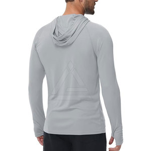 Mejora tu ropa deportiva con sudaderas de alto rendimiento para hombre que combinan durabilidad, comodidad y un estilo atlético moderno. - Product Image 2