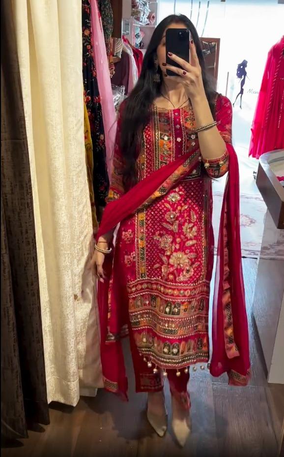 ปะการังสีแดง