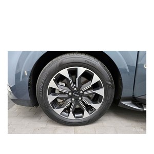 Kia Carnival Noblesse 9 places essence 2022 avec boîte automatique, sièges en cuir, norme d'émission Euro V, 26 498 km - Product Image 5