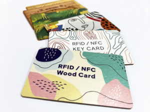 도매 CR80 <span class=keywords><strong>RFID</strong></span> NFC 나무 카드 체리, 대나무, 블랙 월넛, 베이스우드 카드 - Product Image 2