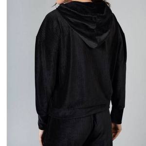 Survêtement femme slim fit, marque privée, vêtements d'entraînement, tendance, confortable, avec fermeture éclair - Product Image 3