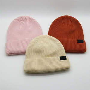 Bonnet en tricot solide sur mesure, doux et chaud, avec revers, pour l'hiver, style décontracté, extensible, pour l'extérieur - Product Image 5