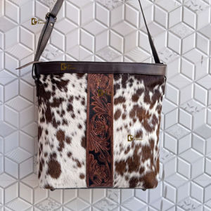 Bolso de cuero mecanizado a mano Bolso de cuero de vaca real Tallado Bolsos bohemios Color turquesa Sling Bolsos de Venta caliente para mujeres - Product Image 1