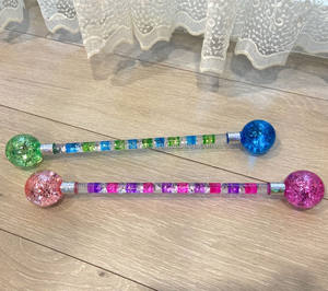 Bastón de juguete líquido con purpurina plateada clásica de plástico OEM, Varita de agua Multicolor, juguete para aliviar el estrés de 5 a 7 años - Product Image 4