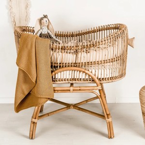 Cuna de mimbre con capota para bebé, cuna de mimbre hecha a mano, cuna para niños a precio económico. - Product Image 2