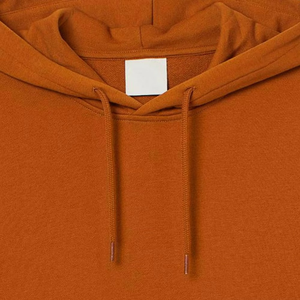 เสื้อฮู้ดผู้ชายสีส้มเบจ แต่งสีตัดกัน สไตล์ลำลอง ผ้าฟลีซ มีเชือกผูกฮู้ด แขนยาว มีกระเป๋าจิงโจ้ สตรีทแวร์ - Product Image 4