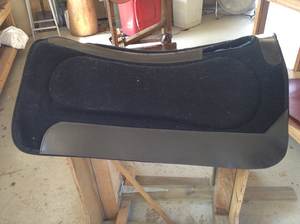 Almohadillas de fieltro de lana de Nueva Zelanda personalizadas, las más vendidas, de alta calidad y duraderas para equitación y deportes, al por mayor. - Product Image 5