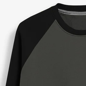 Sudadera de Forro Polar de Algodón para Hombre, Estilo Urbano, Bordada Personalizada, 300-500 GSM, Cuello Redondo, Hombros Caídos, Color Sólido - Product Image 3