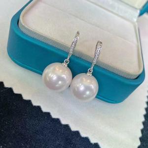 Pendientes de Perlas de Agua Dulce de 7-8 mm Estilo Reina para Mujer, Elegantes y con Temperamento, con Joyería de Perlas Naturales en Oro de 14K - Product Image 1