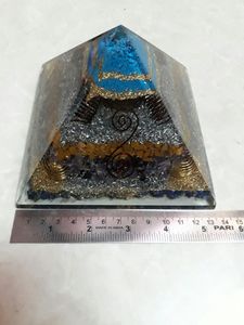 <b>Orgonite</b> Chakra Reiki Copper Dust Healing Pyramid Wholesale Natural Healing Stone for Meditation - Product Image 2