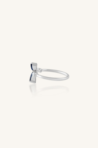 แหวนไพลินสีน้ำเงินและเพชร เงินแท้ 92.5 รุ่น KLSR-11752 - Product Image 3