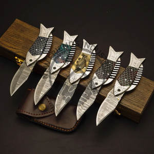 Nouveau Couteau de Pêche Artisanal Personnalisé, Couteau de Poche en Acier Damas avec Manche en Résine Nid d'Abeille, Couteau Pliant Gravé, Cadeau Personnalisé - Product Image 2