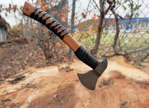 Handforged Damascus Steel <b>Axe</b> Ash Wood <b>Handle</b> Leather Sheath DIY Grade ODM Customized for Woodworking and Gifts - Product Image 2