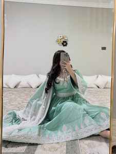 Vestido Afgano Kuchi Moderno y de Moda, Hecho a Mano, con Encaje Vintage, Volantes y Bordados, con Dupatta, Conjunto de Vestidos Tradicionales Pakistaníes para Bodas - Product Image 3