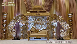 Decoración de Boda Tamil, Escenario para Ceremonia de Recepción, Recepción de Boda Sri Lanka, Decoración de Escenario Dorado, Escenario de Recepción con Temática Dorada - Product Image 5