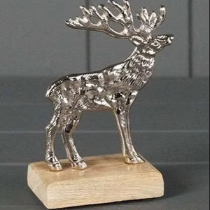 Centro de Mesa Navideño de Aluminio y Madera con Etiqueta Privada, Elegante Exhibidor de Mesa Festivo con Adorno Artístico - Product Image 1