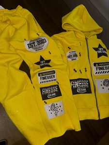 Veste zippée avec impression DTG, en molleton français, style Comics, effet délavé et usé - Product Image 2